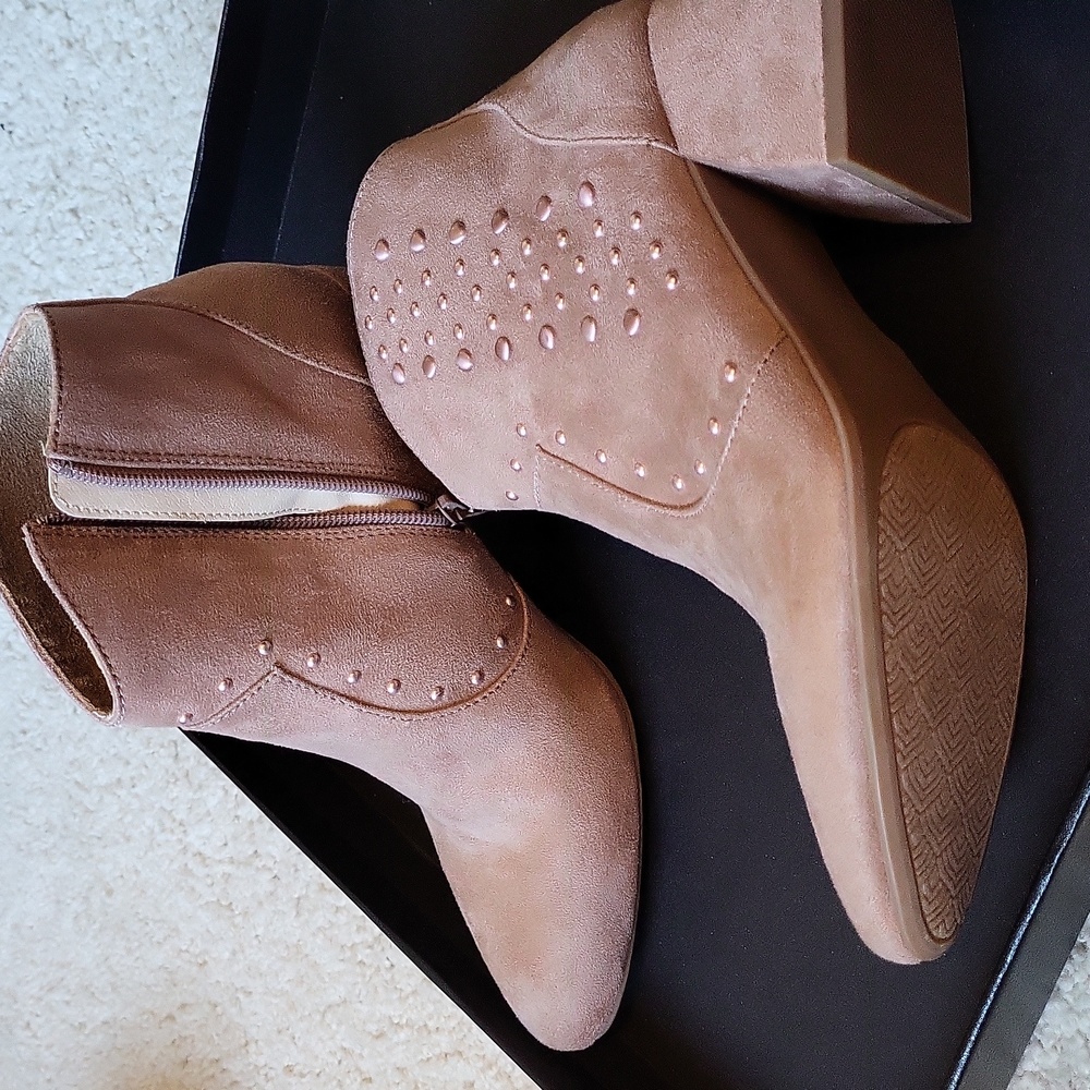 Ankle Boots - Size 7 1/2